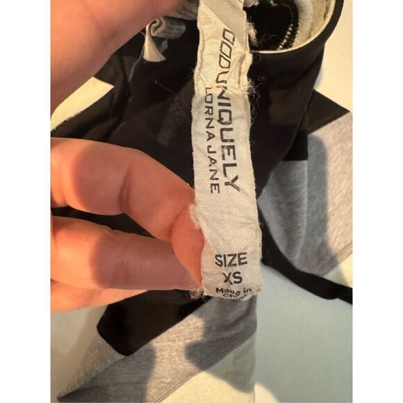 Lorna Jane Biter leggings size xs - Picture 5 of 5